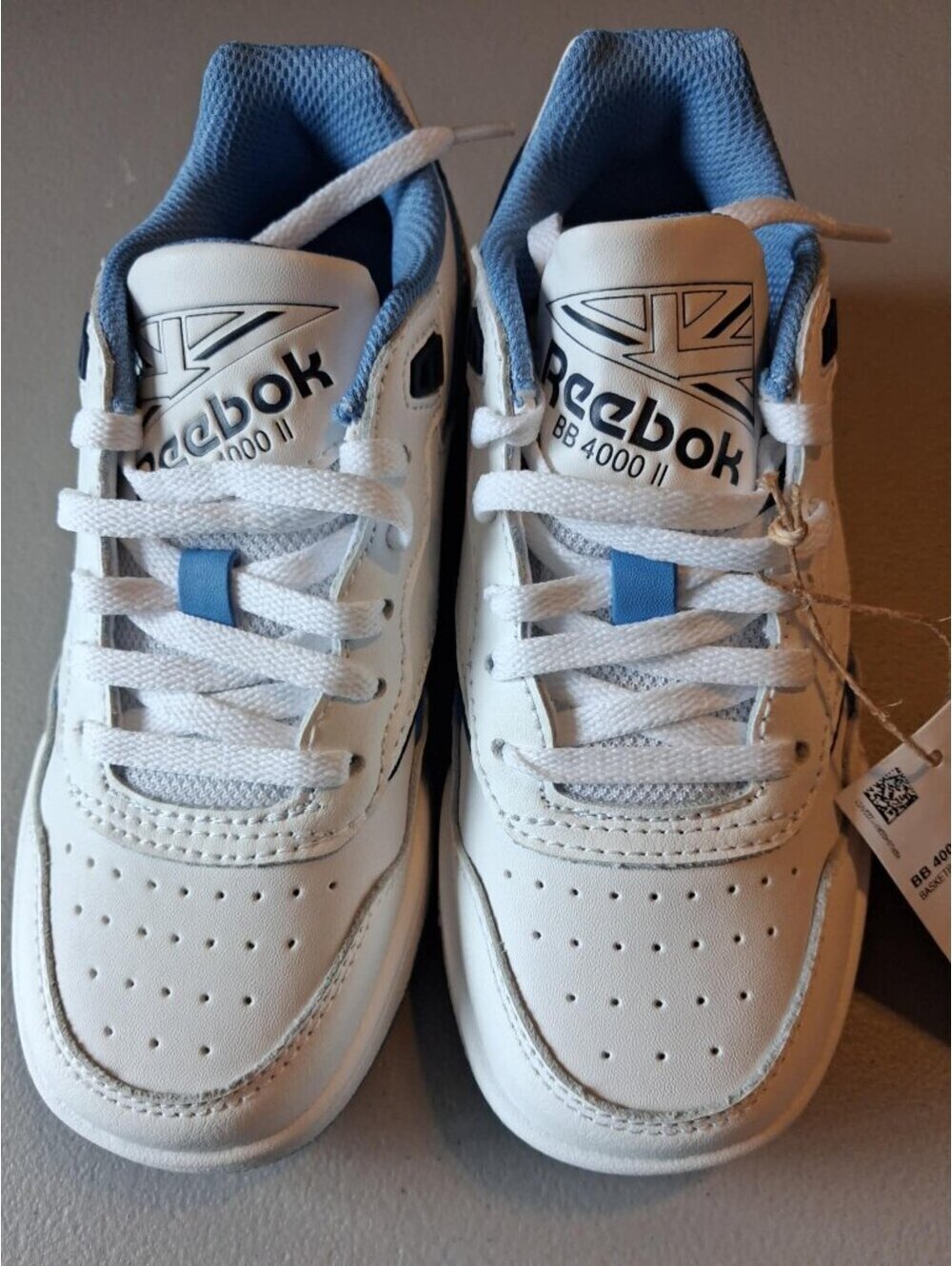 Reebok BB 4000 II Kids Basketball Shoes White Blue Navy Size 12 US